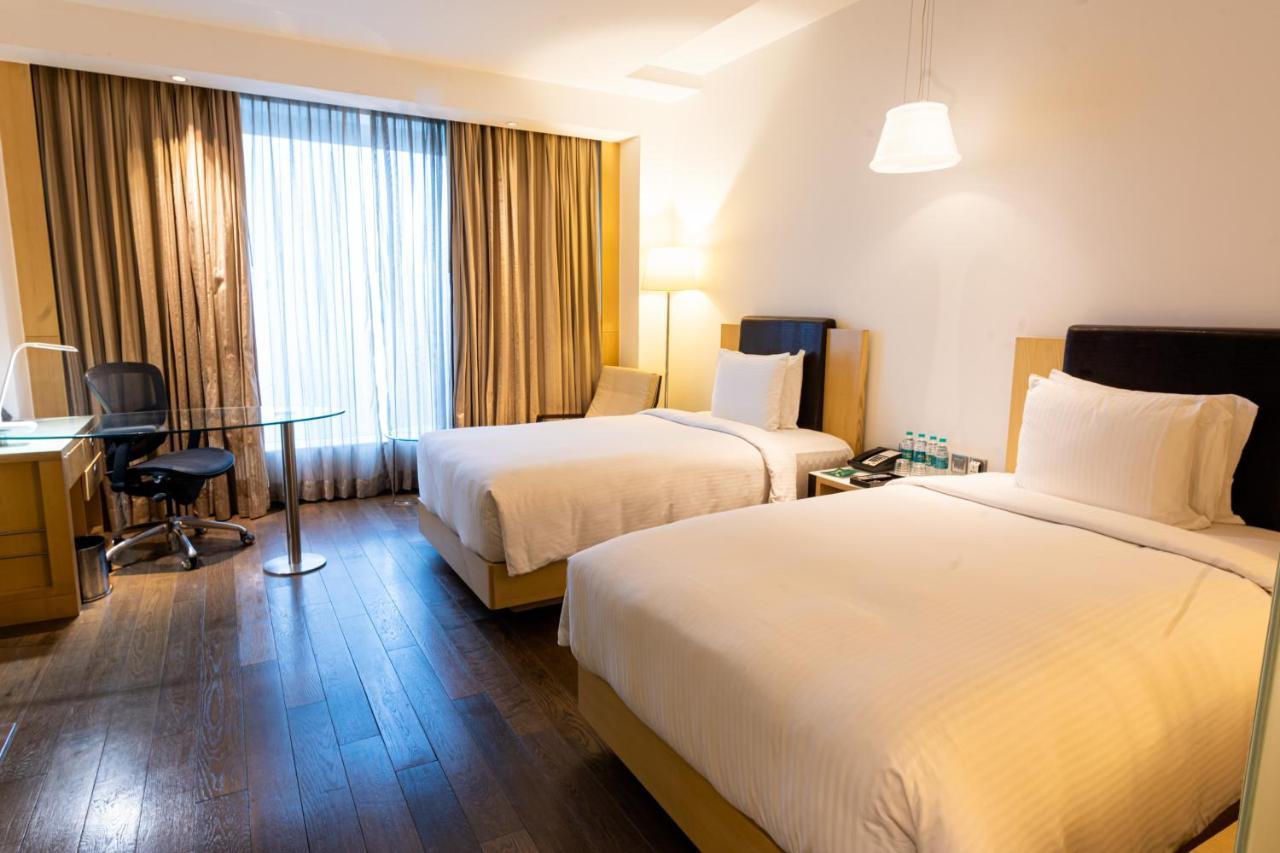 Crowne Plaza By Ihg